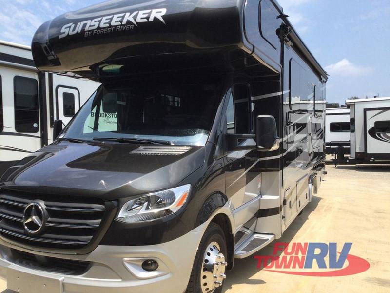 2023 Forest River Sunseeker MBS 2400B Class C RV For Sale In Mineola