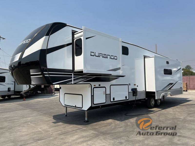 Referral Auto Group RV Dealership 10RVs