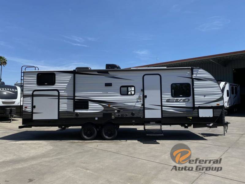 Referral Auto Group RV Dealership 10RVs