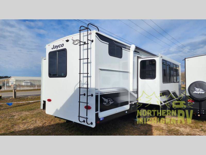 2024 Jayco Eagle 312BHOK Travel Trailer RV For Sale In Gaylord, MI 10RVs