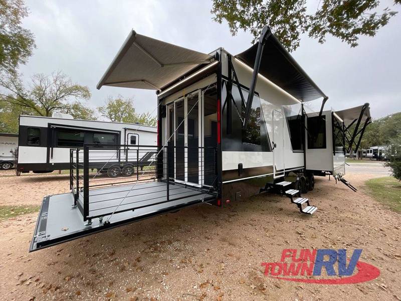 2024 Brinkley Model G 4000 Toy Hauler Fifth Wheel RV For Sale In