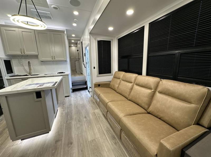 2024 Brinkley Model G 4000 Travel Trailer RV For Sale In Duncan, SC 10RVs