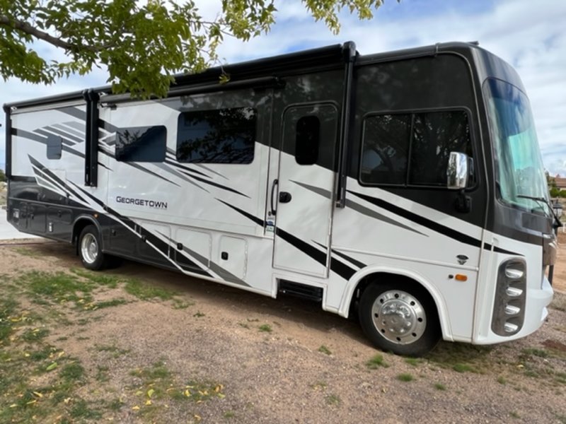 5 Series GT5 RVs For Sale 10RVs
