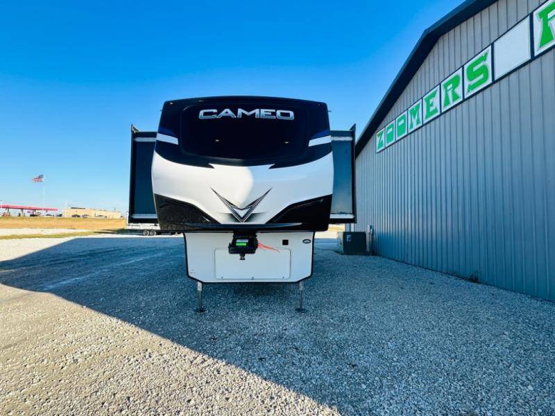 2022 CrossRoads Cameo CE3701RL Fifth Wheel RV For Sale In Lamoni, IA