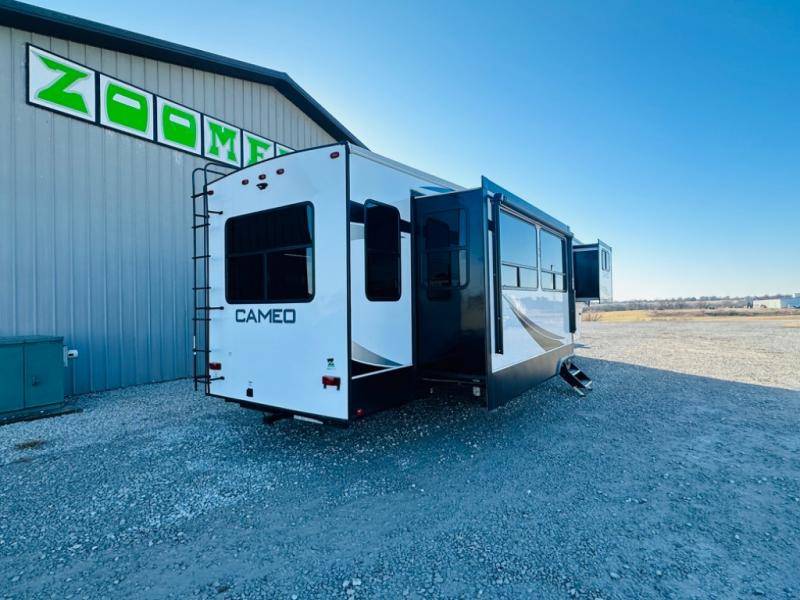2022 CrossRoads Cameo CE3701RL Fifth Wheel RV For Sale In Lamoni, IA