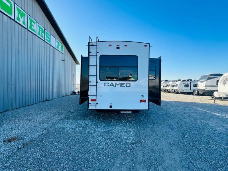 2022 CrossRoads Cameo CE3701RL Fifth Wheel RV For Sale In Lamoni, IA