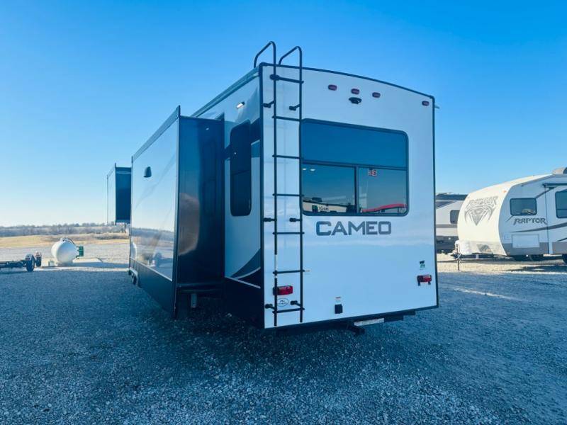2022 CrossRoads Cameo CE3701RL Fifth Wheel RV For Sale In Lamoni, IA