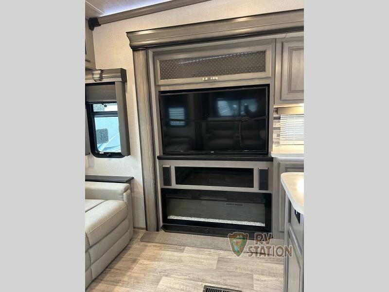 2021 Keystone Montana 3231CK Fifth Wheel RV For Sale In Colbert, OK 10RVs