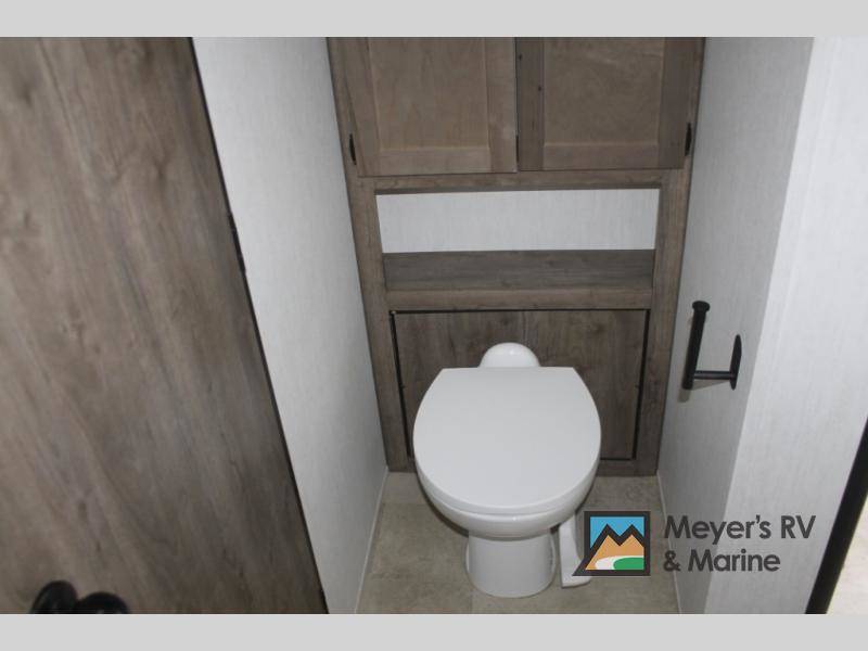 2022 Forest River Vengeance Rogue 25V Toy Hauler Travel Trailer RV For